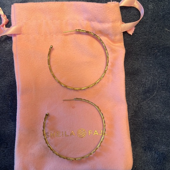 Sheila Fajl Star Hoops - Picture 3 of 3